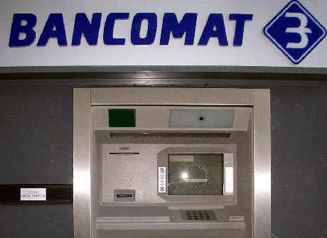 ALLARME “CASH TRAPPING” LA NUOVA TECNICA PER DERUBARE I BANCOMAT