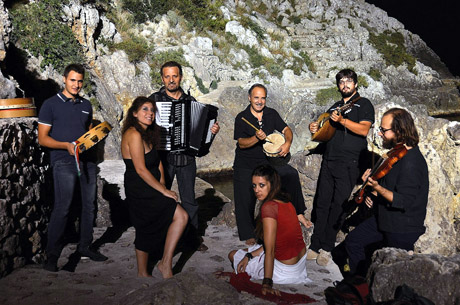Ariacorte in concerto martedì 6 agosto a Torricella (Ta) – Popularia Festival 2013