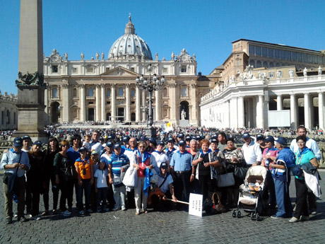 SAVA. Anffas: “L’emozione di toccare il Papa”