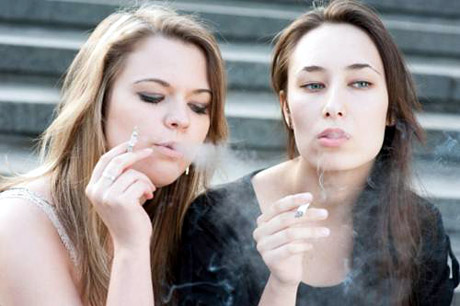 Niente più fumo per gli adolescenti