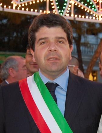 LIZZANO. “Il sindaco Macripò e le sue sconcertanti affermazioni alla stampa locale”