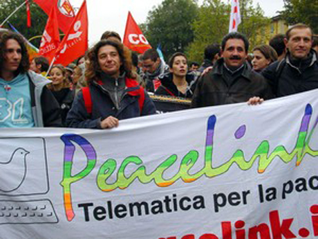 Peacelink insieme agli studenti di Taranto e ai “comitatini” di tutto il mondo per difendere il futuro di Taranto e non solo