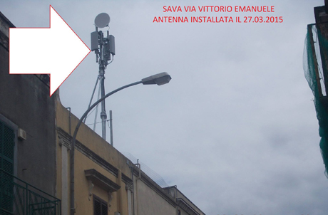 SAVA. Quasi mille firme raccolte contro le forti radiazioni dell’antenna in Via Vittorio Emanuele