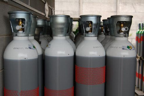 Bombole ossigeno pericolose: Aifa dispone il ritiro delle bombole d’ossigeno medicale dell’officina Criosaiento