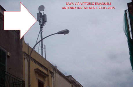 SAVA. Antenna elettromagnetica di Via Vittorio Emanuele. Ecco cosa stanno avvertendo i residenti