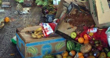 Contro lo spreco alimentare la Francia emana una legge che vieta ai supermercati di gettare il cibo invenduto