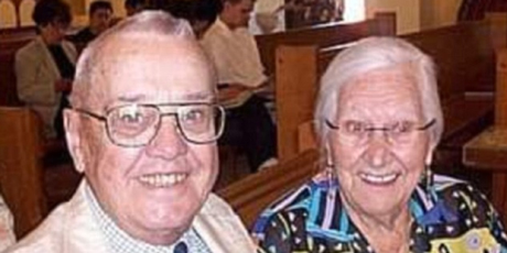 Sposati per 75 anni muoiono insieme abbracciati l’uno l’altro