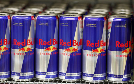 Cosa succede al tuo corpo 24 ore dopo aver bevuto una Red Bull? I risultati sono sorprendenti