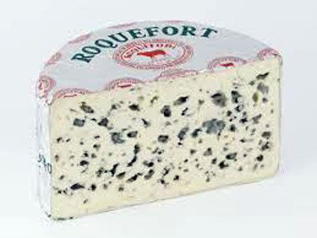 Batteri nocivi nel formaggio francese “Roquefort”. Scatta il ritiro in Europa