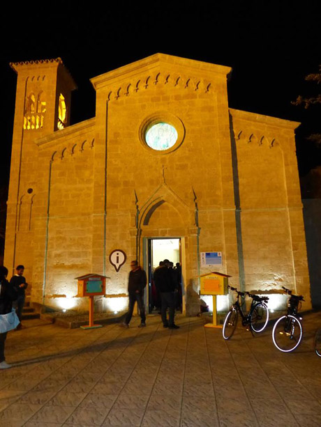 CRISPIANO. Inaugurate altre due mini biblioteche turistiche di strada Made in Taranto‏