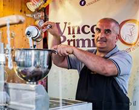 Arriva lo Streeat Food Festival a Bari. Il Salento presente con pittule, vincotto, patate e birra