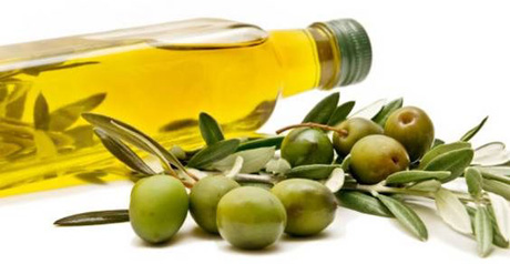 Confagricoltura Taranto, olio d’oliva extravergine: produzione giù e prezzi in lenta risalita, ma il pericolo arriva dall’estero