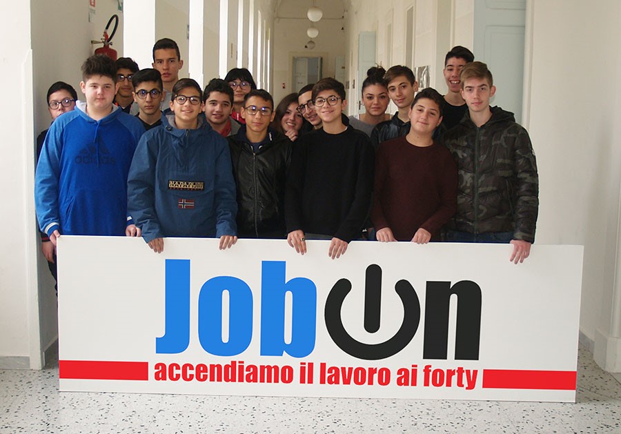 “JobOn – accendiamo il lavoro ai forty” è la nuova startup sociale dei ragazzi del Galilei-Costa