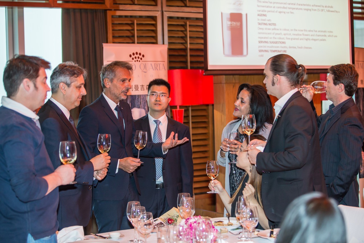 La Puglia e l’Irpinia volano in Cina con Claudio Quarta Vignaiolo, partner ufficiale di Interwine, la fiera cinese più importante dedicata al vino