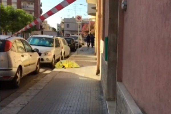 Rapinatore ucciso a Brindisi, indagati i due poliziotti