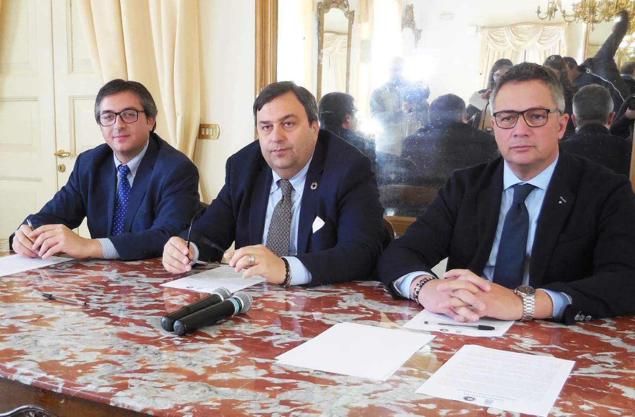 Presentato il nuovo protocollo: pratica forense anche presso il Comune di Taranto
