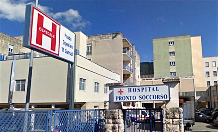 MANDURIA. Le associazioni “Emma Bandelli” e “Città Più” donano una fornitura di materiale di protezione individuale (DPI) all’ospedale “M. Giannuzzi”