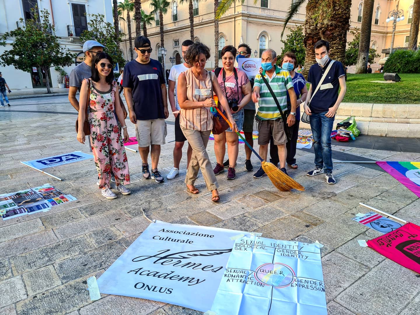 Taranto ha partecipato alla mobilitazione nazionale “Spazza l’odio”