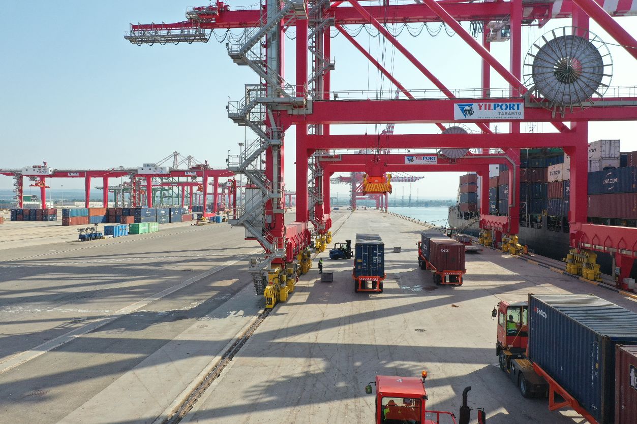 TARANTO. Agosto, Molo Polisettoriale: Maersk movimenterà 800 container al San Cataldo Container Terminal Yilport