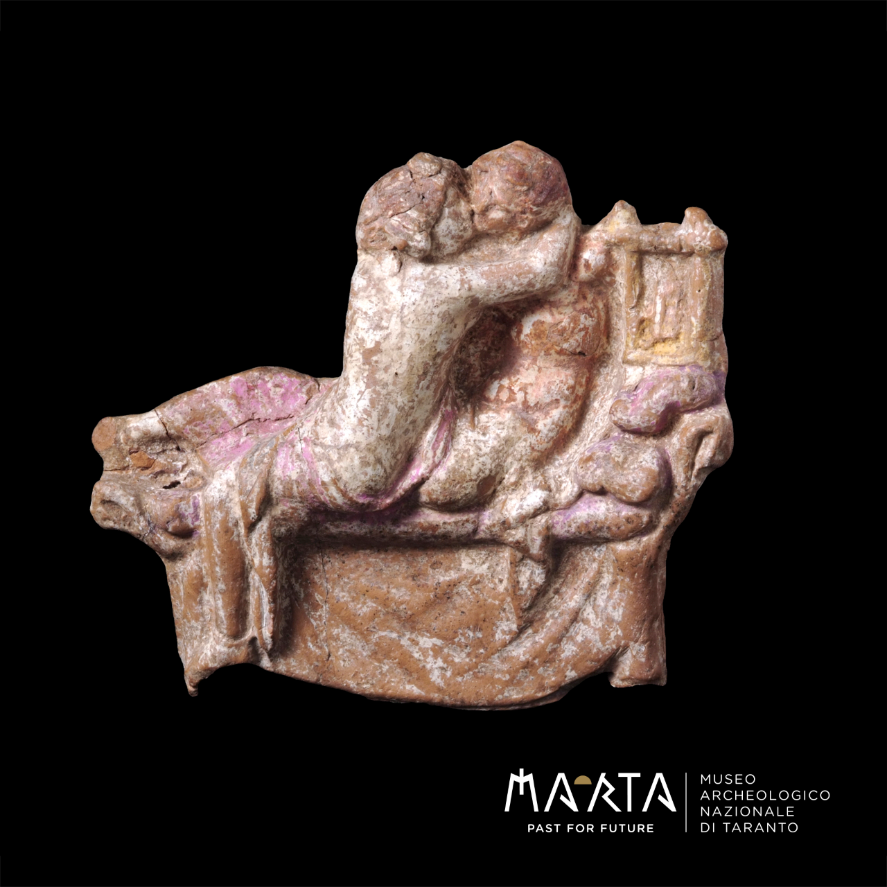 “Innamorarsi al Museo”. Il Museo Archeologico di Taranto a San Valentino omaggia l’amore in tutte le sue forme